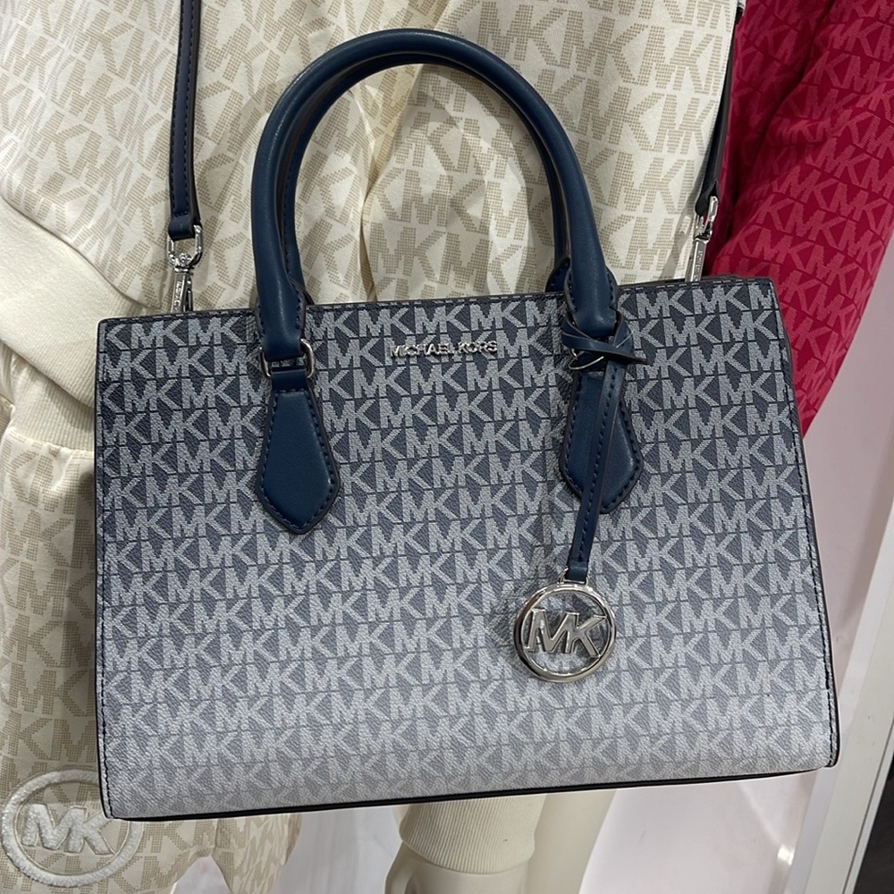 MICHAEL KORS Sheila Medium Ombré Signature Logo CZ Satchel Crossbody 
Navy 
NWT - Picture 14 of 16